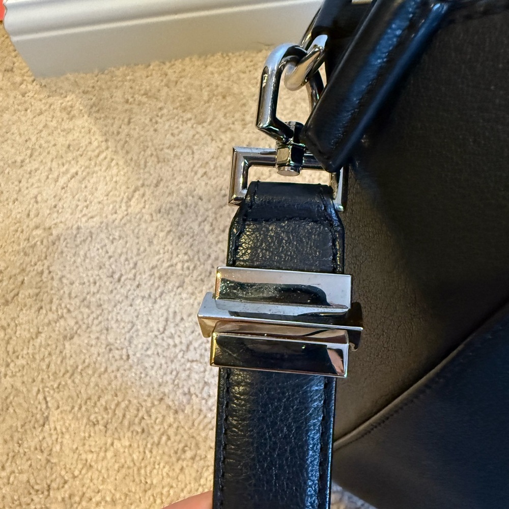 Givenchy bag - Picture 12 of 12